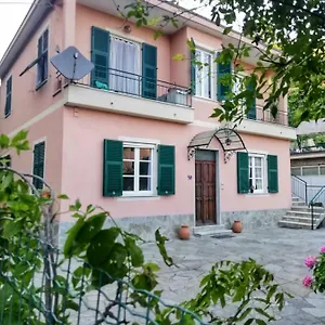 La Casa Dei Due Aranci Albisola Superiore