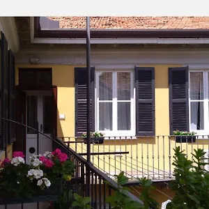  Apartment Beautiful Bohemian In Center Conditioned Air