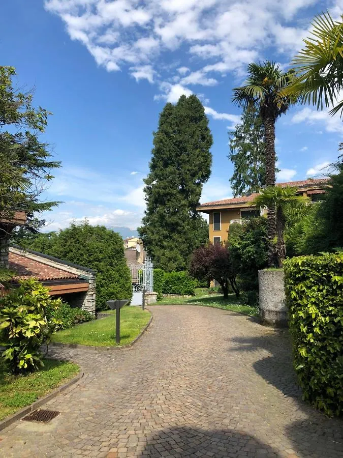 Casa Anna - Parco Hermitage Porto Valtravaglia 0*,