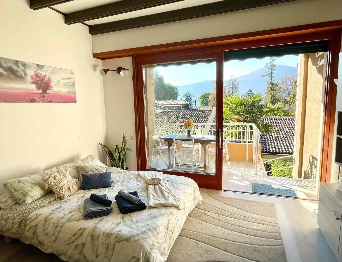 Casa Anna - Parco Hermitage Porto Valtravaglia Apartment